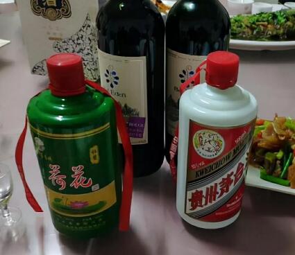 一比一复刻名酒茅台酒,2025年茅台今日最新价格清单