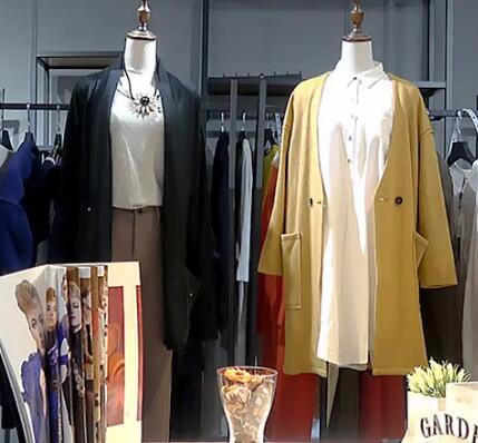 目前国内奢侈品服装市场是怎样,广州男装工厂直销货源